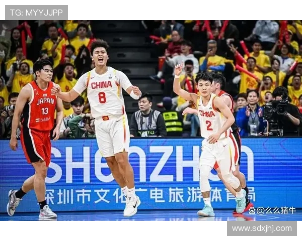中国男篮逆袭胜日本晋级亚洲杯决赛 全队展现强大团队合作精神 中国男篮逆袭胜日本晋级亚洲杯决赛 全队展现强大团队合作精神