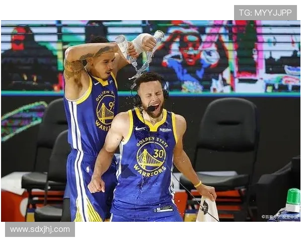 勇士队重建新篇章 盘点球队未来发展与核心球员潜力 勇士队重建新篇章 盘点球队未来发展与核心球员潜力