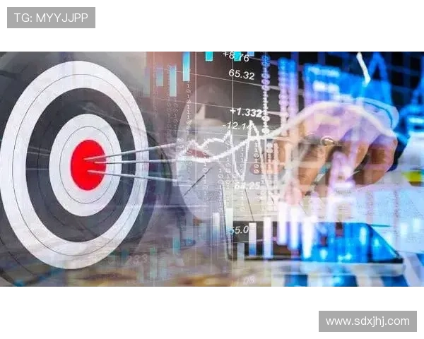 F1赛季即将迎来重磅变革 新规则与车队动向成焦点 F1赛季即将迎来重磅变革 新规则与车队动向成焦点