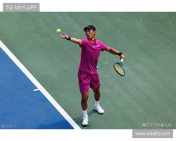 中国新星横扫世界名将挺进总决赛四强掀起新一轮网球青春风暴 中国新星横扫世界名将挺进总决赛四强掀起新一轮网球青春风暴