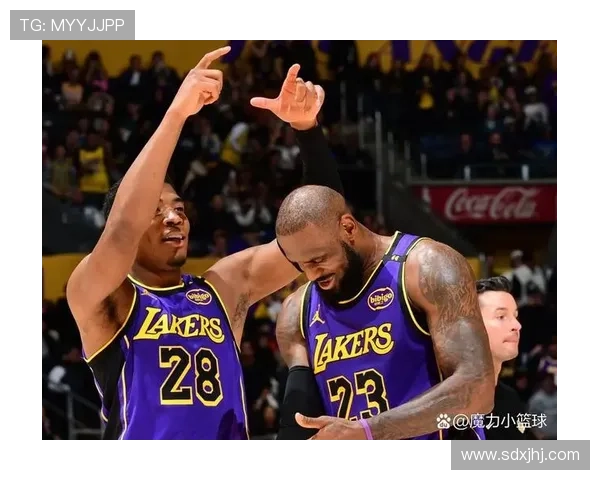 湖人双星合砍七十分带队逆转勇士新援首秀惊艳全场震撼全联盟