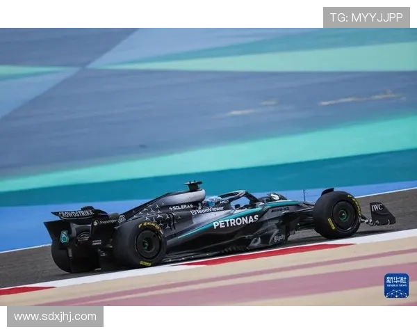 F1新赛季开幕在即各车队技术更新引发关注争夺战愈发激烈