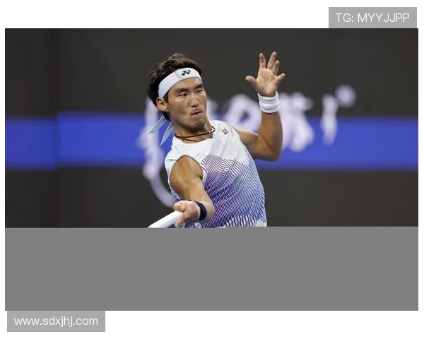 新生代强势崛起与老将坚守交织本赛季网球赛场风云变幻引发全球迷热议